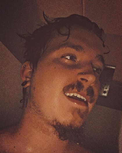 mgkbitches OnlyFans picture