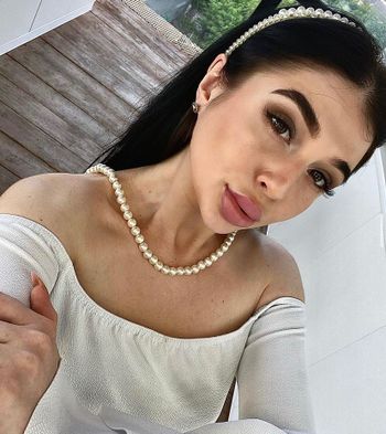 Alina Sweet