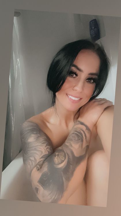 properpeach OnlyFans picture