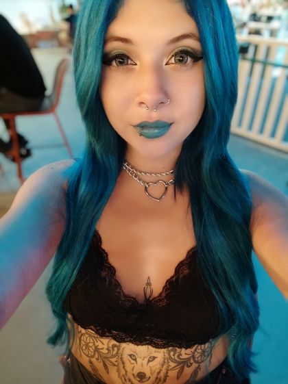 xalexxxiiax OnlyFans picture