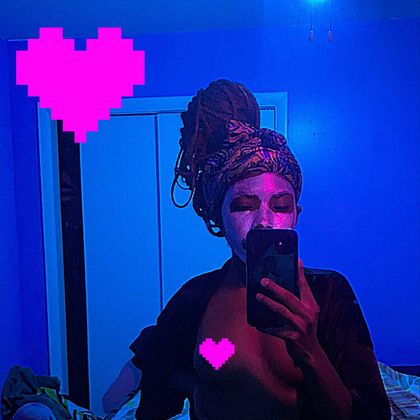 honeycoatedkissesxo OnlyFans picture