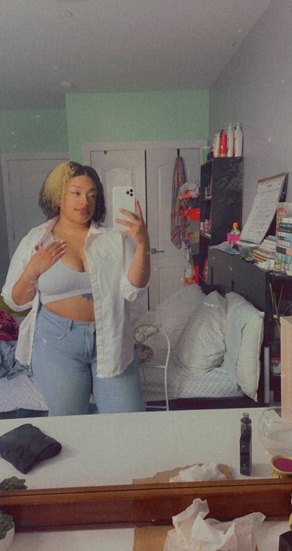 curlyissa OnlyFans picture