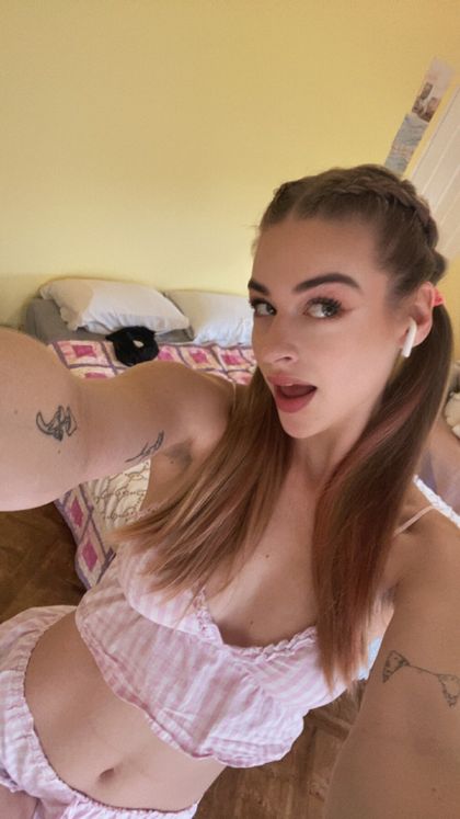 ellajadeexx OnlyFans picture