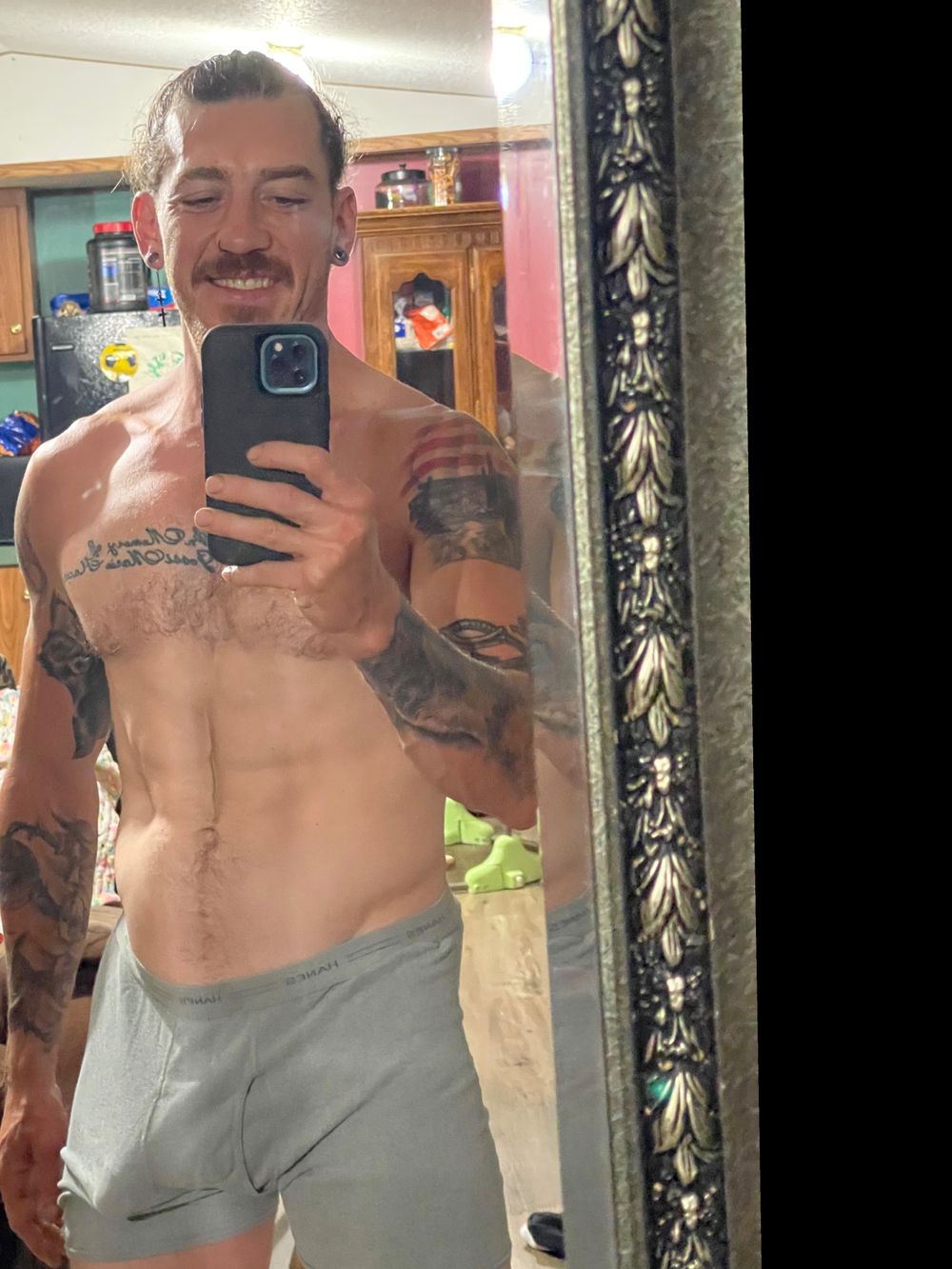 urhushhushcrush OnlyFans profile picture