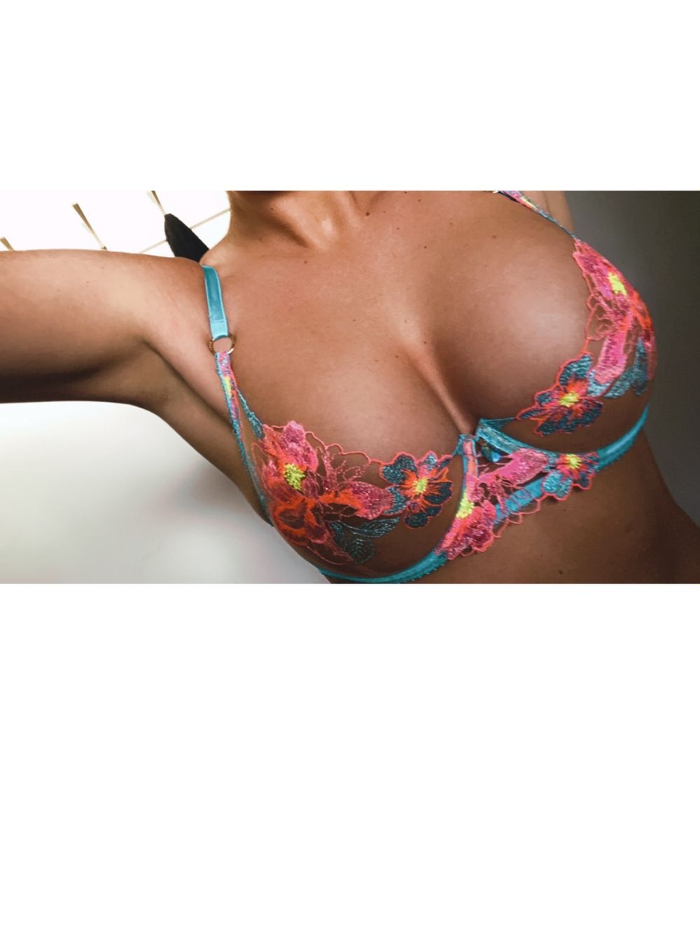 mikaelatecker OnlyFans profile picture