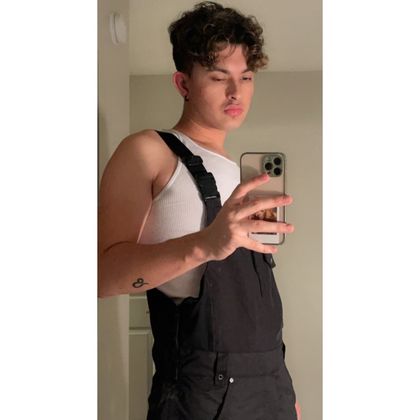 Best Hot Twitter OnlyFans Accounts | FansMetrics.com