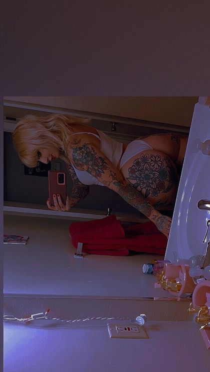 tattedlilbabyxx OnlyFans picture