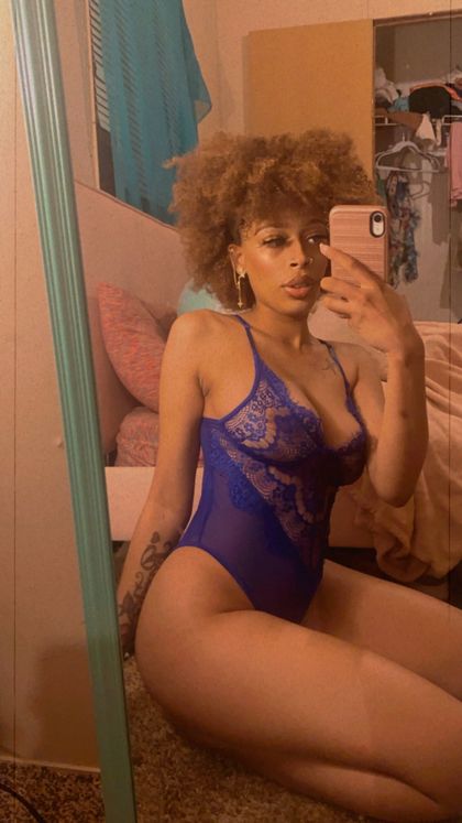 honeygolden21 OnlyFans picture
