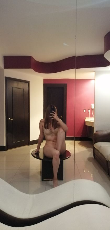 nicoleeeev OnlyFans picture