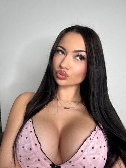 emiliaszymanska OnlyFans picture
