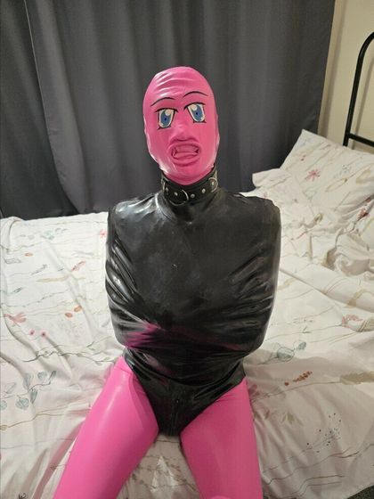 rubberdolljim OnlyFans picture