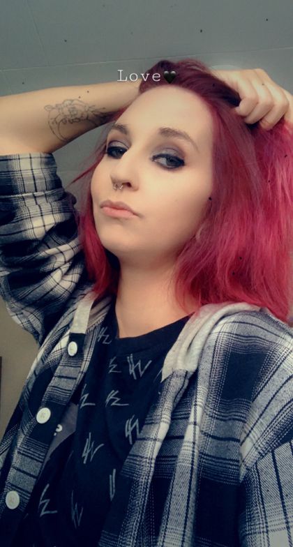 misslittleredridinghood OnlyFans picture
