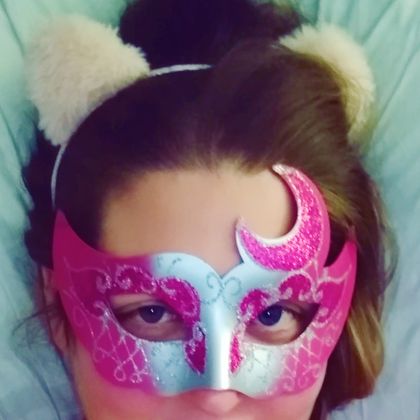ari.kat OnlyFans picture