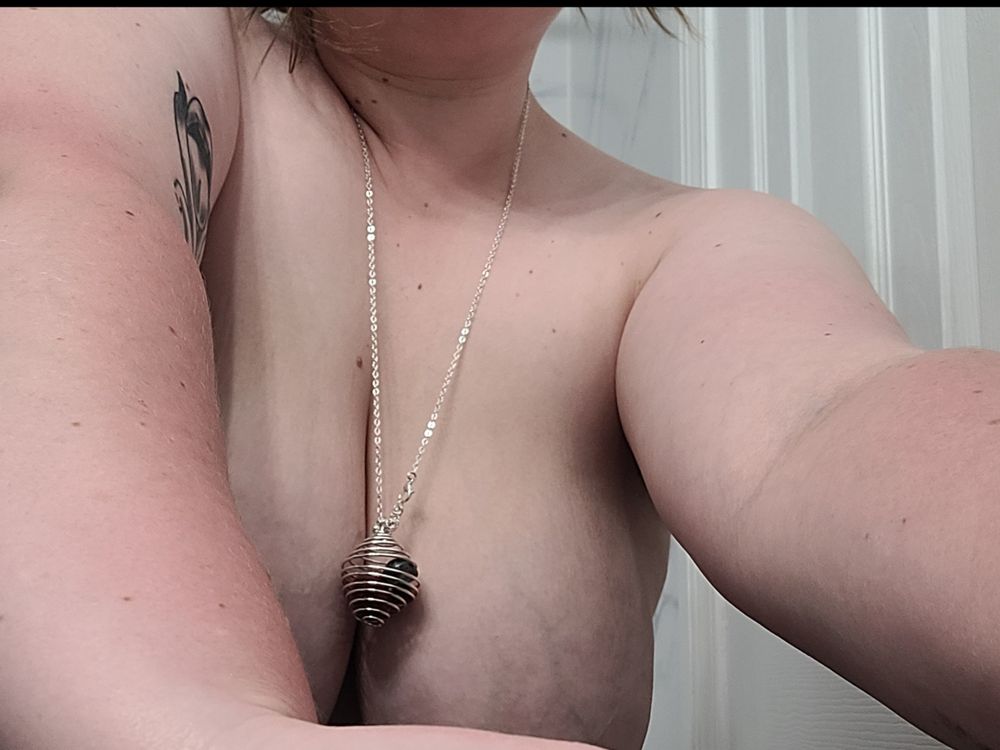 sapphicsara OnlyFans profile picture