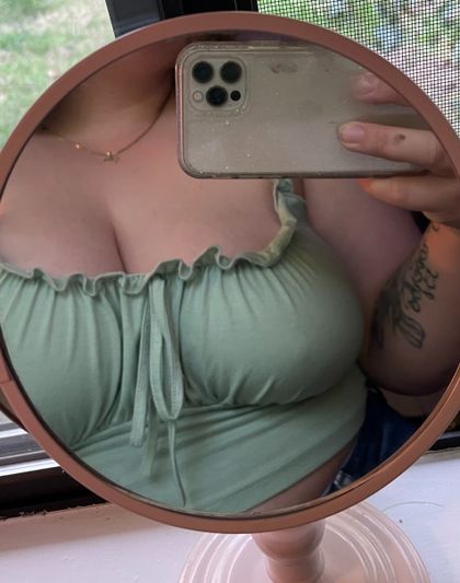 chloe.thicc OnlyFans picture