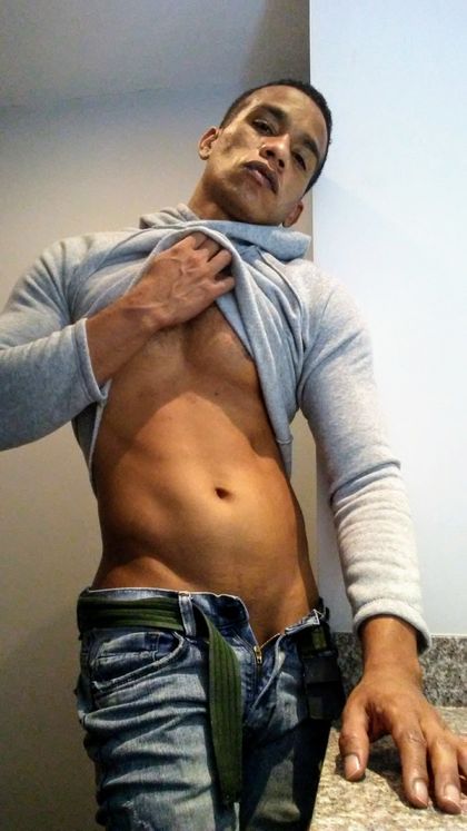 jhoneyeuri OnlyFans picture