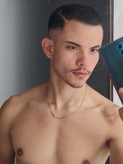 ryanmonart OnlyFans picture