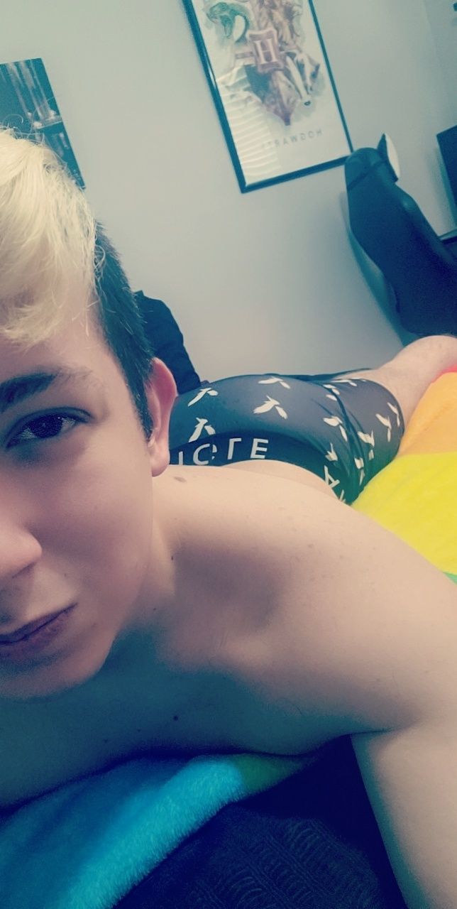 rainboyriley OnlyFans profile picture