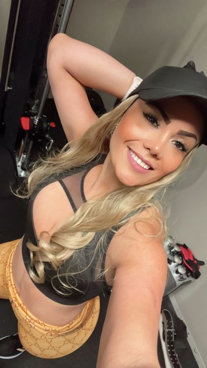 bella.nicolexxx OnlyFans picture