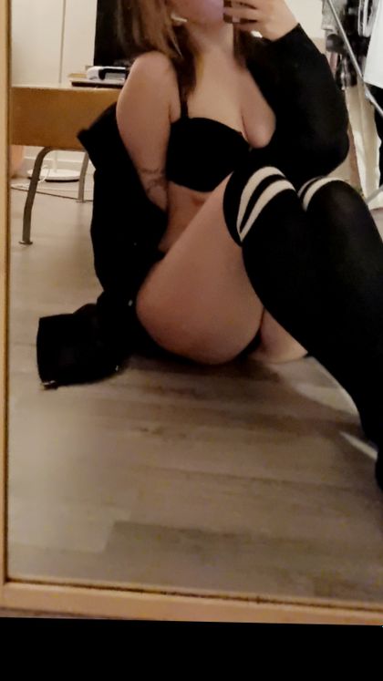 saraahrosee OnlyFans picture