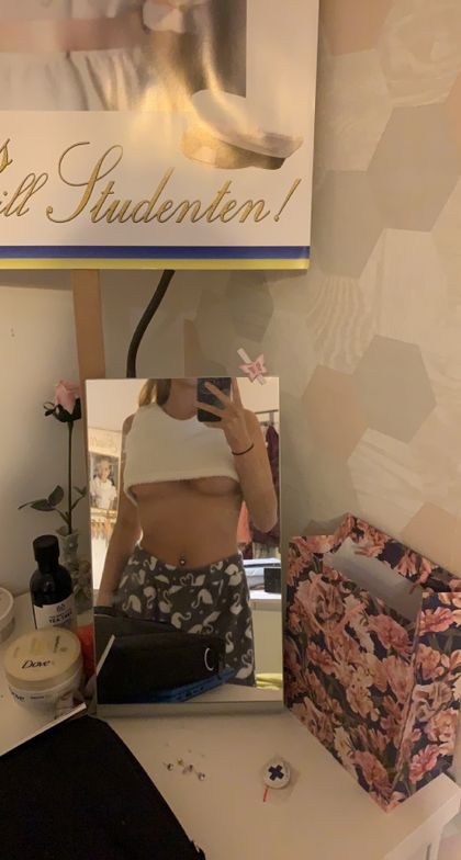 tinyone22 OnlyFans picture