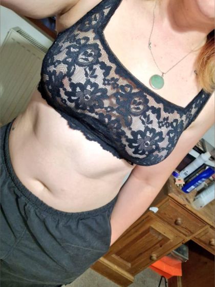 kinkykitcat OnlyFans picture
