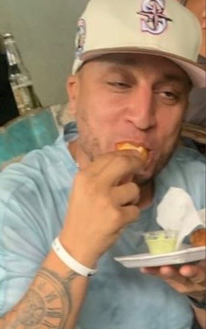 charliegotbigballs OnlyFans picture
