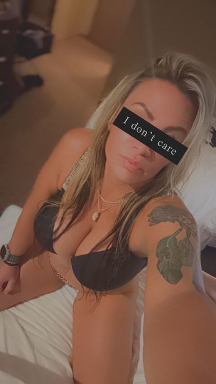 girlwitblueyez OnlyFans picture