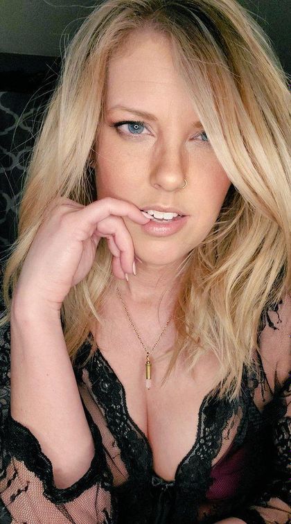 mistressblue08 OnlyFans picture