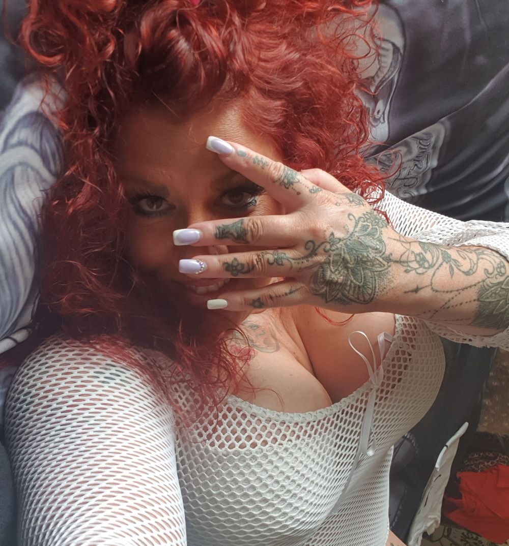 officialjuliesalt OnlyFans profile picture