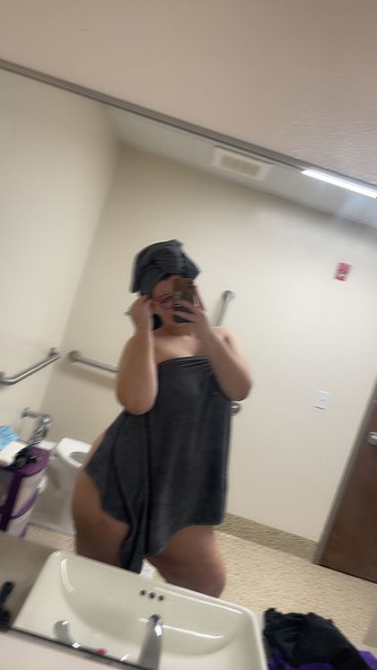 itzmee_hoeee21 OnlyFans picture