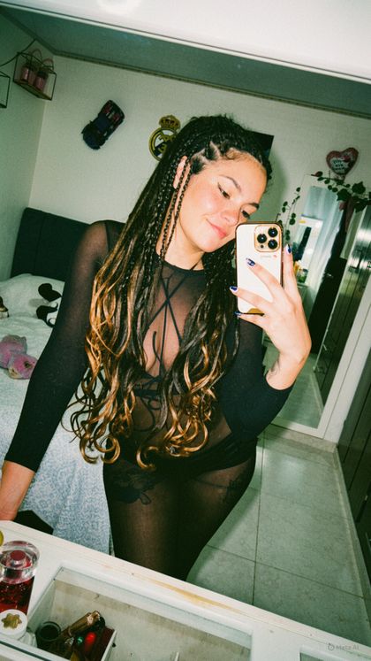 darianapolestudio OnlyFans picture