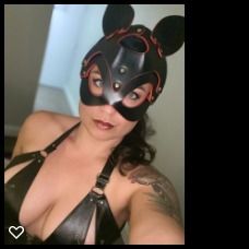 theesmasshley OnlyFans picture