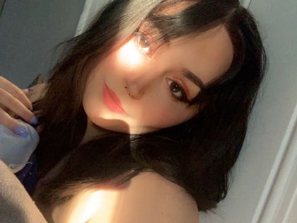 amoraelliot OnlyFans picture