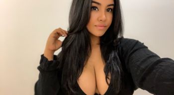 chaslinelle OnlyFans - Free Trial - Photos - Socials | FansMetrics.com