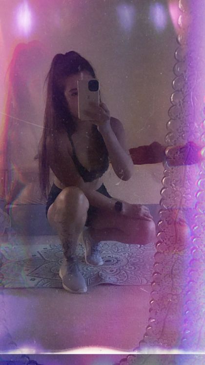 lcblossoms OnlyFans picture