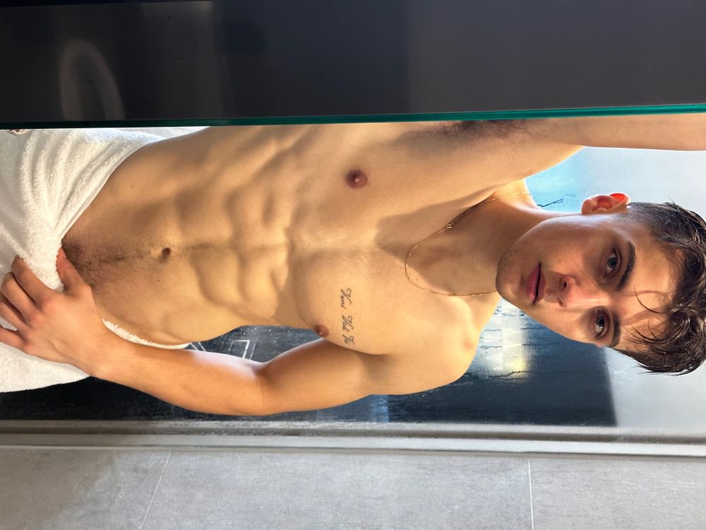 ericshunnn OnlyFans profile picture