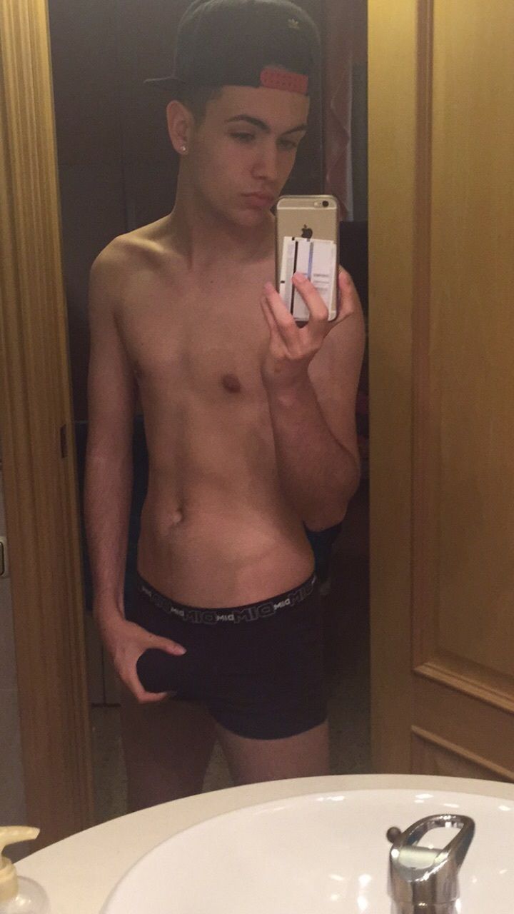kinkyoscar OnlyFans profile picture