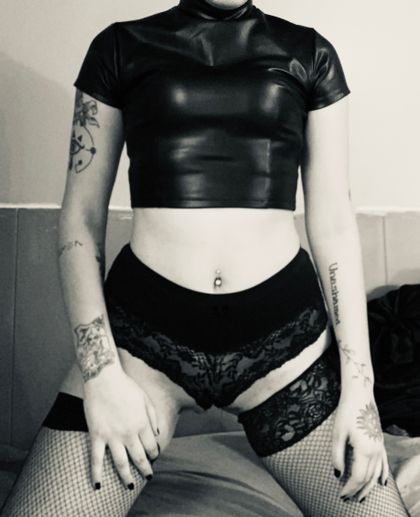 kindakhloe OnlyFans picture
