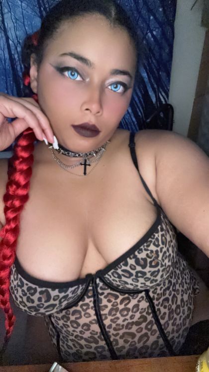 princessxlunaxbat OnlyFans picture