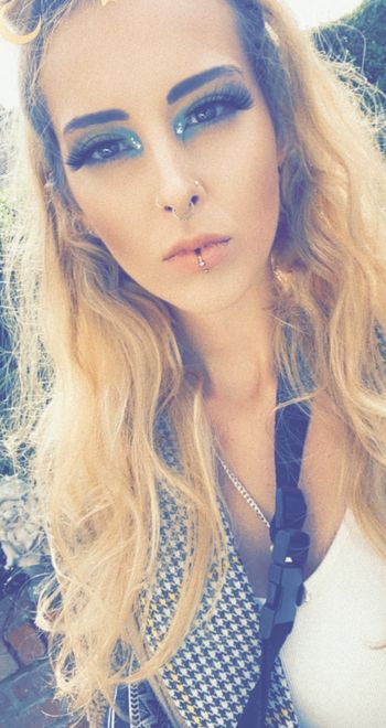 Victoria-Rose