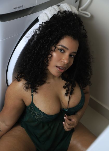 badlolaof OnlyFans picture