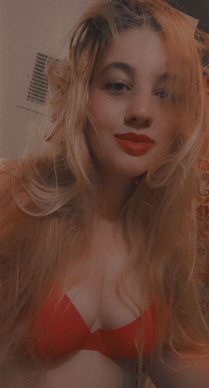 annezfanz OnlyFans picture