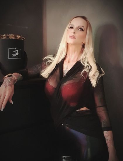 uniqueladystella OnlyFans picture