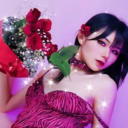 liyakitten OnlyFans picture