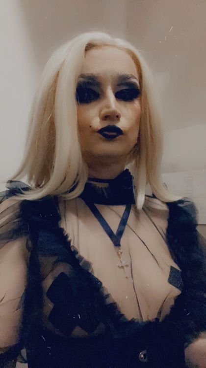 anniekrevice OnlyFans picture