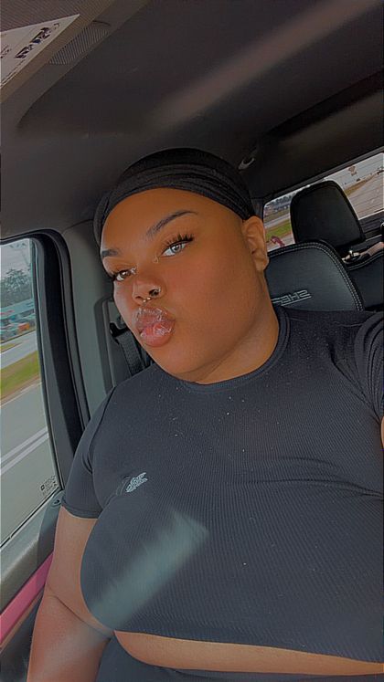 milliondollara5 OnlyFans picture
