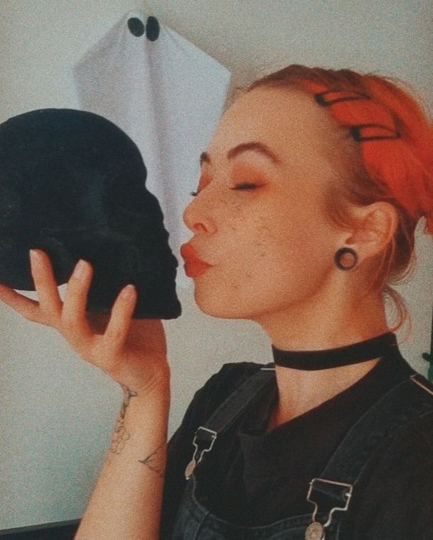 rougelala OnlyFans profile picture