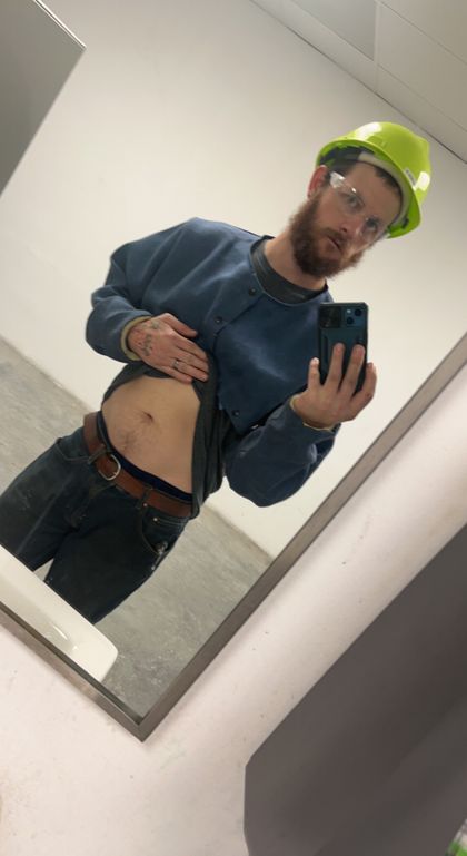 derek6813 OnlyFans picture