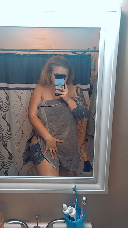 emlove99 OnlyFans picture